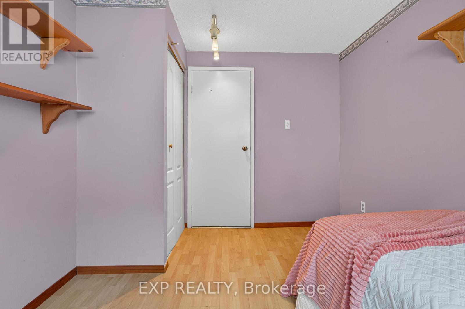 73 Northview Heights Drive, Cambridge, Ontario  N1R 7A7 - Photo 28 - X12460956