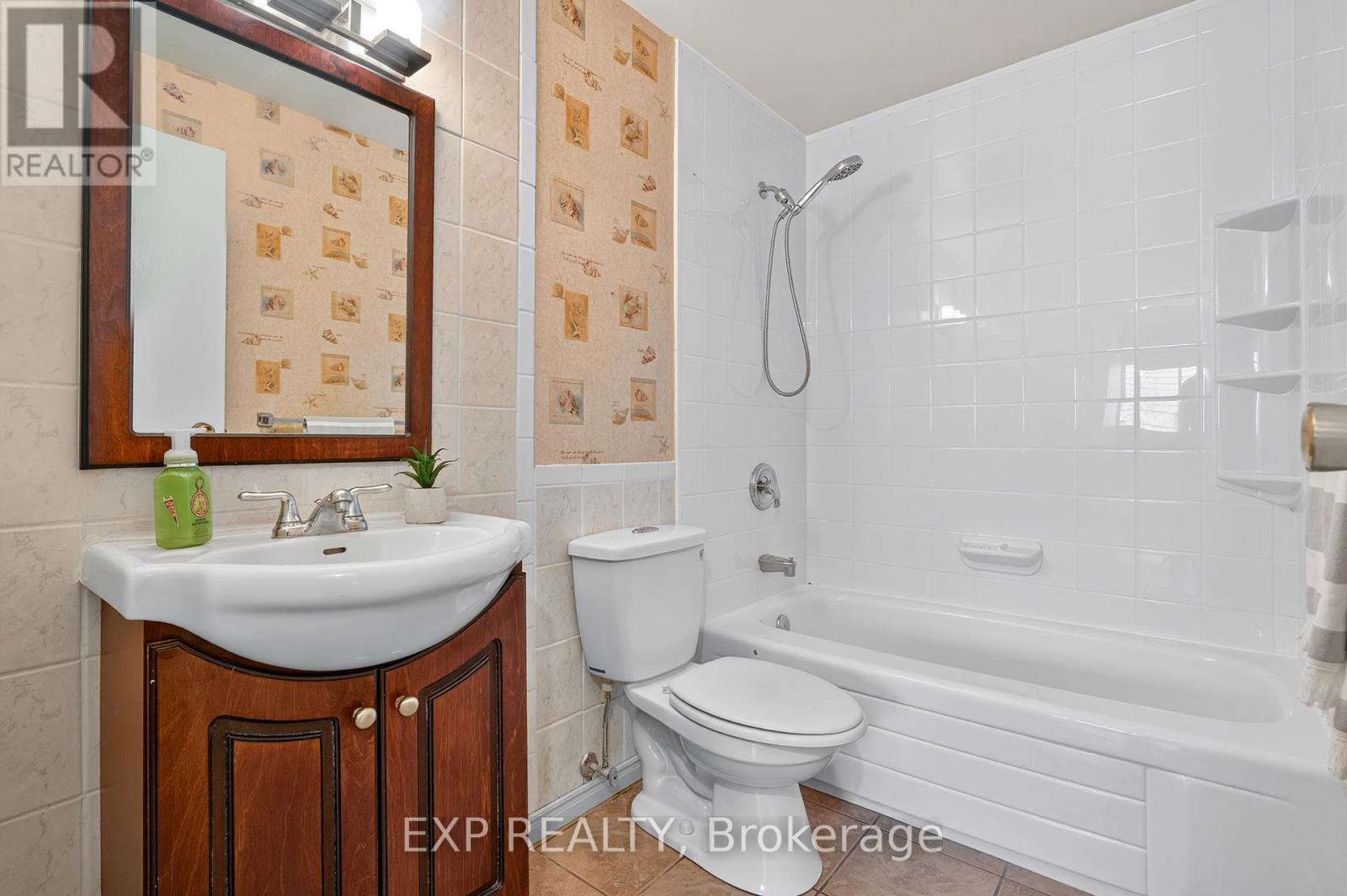 73 Northview Heights Drive, Cambridge, Ontario  N1R 7A7 - Photo 29 - X12460956