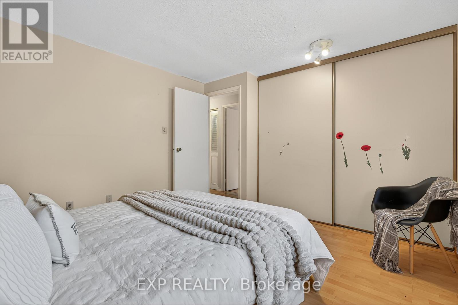73 Northview Heights Drive, Cambridge, Ontario  N1R 7A7 - Photo 33 - X12460956