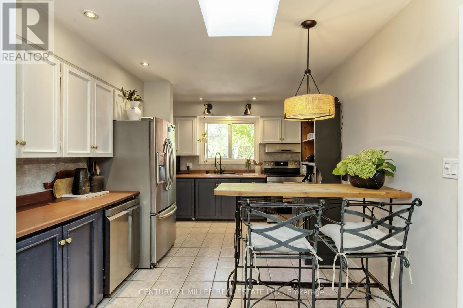 99 Mcbay Road, Brant, Ontario  N3T 5L4 - Photo 12 - X12450573