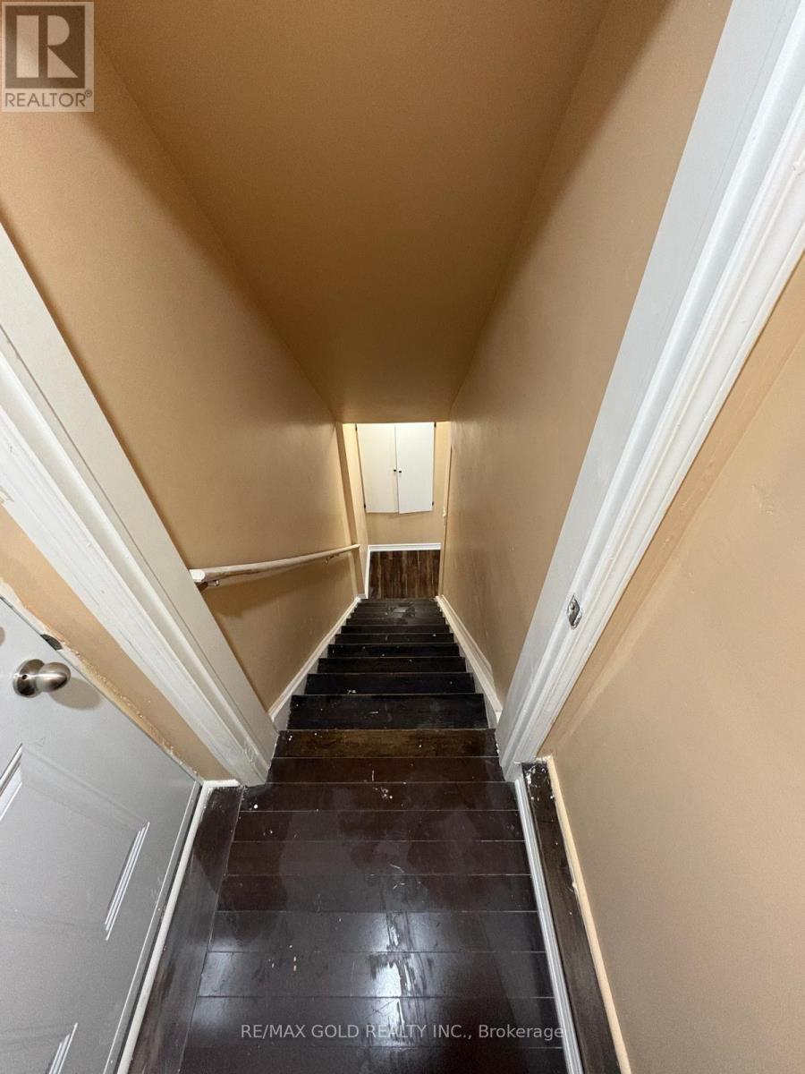 Lower Portion - 100 Enford Crescent, Brampton, Ontario  L7A 4C6 - Photo 7 - W12460864