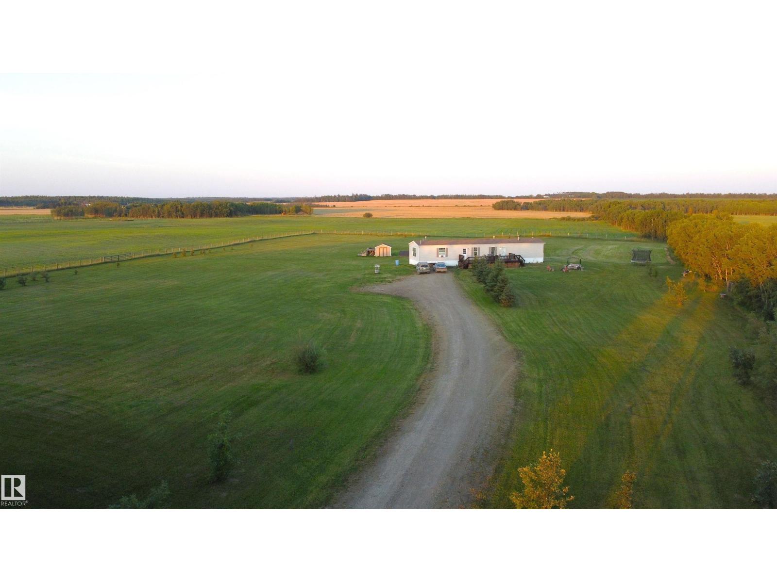 48041 Rge Road 264, Rural Leduc County, Alberta  T0C 0V0 - Photo 43 - E4455577