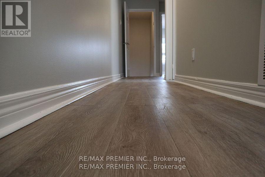 2 Flr - 1657 Weston Road, Toronto, Ontario  M9N 1V2 - Photo 13 - W12460495