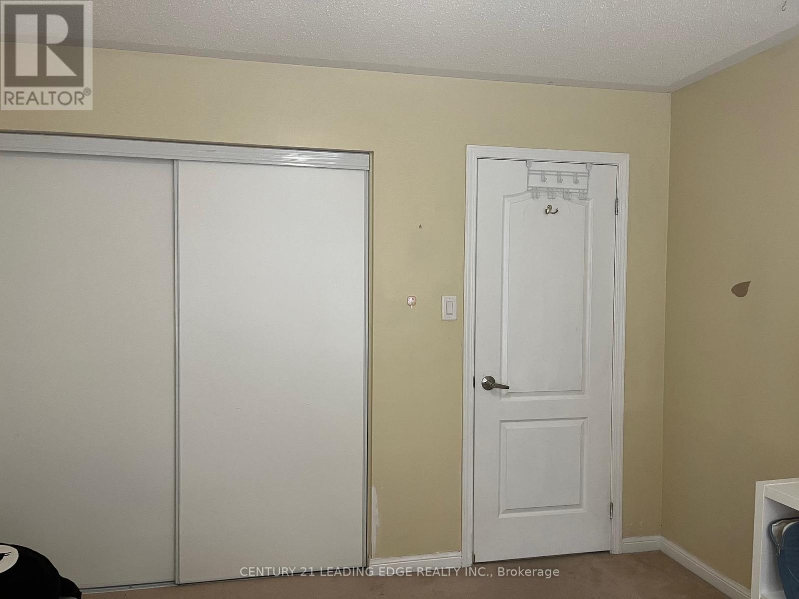 73 Finney Terrace, Milton, Ontario  L9T 7B1 - Photo 8 - W12457793