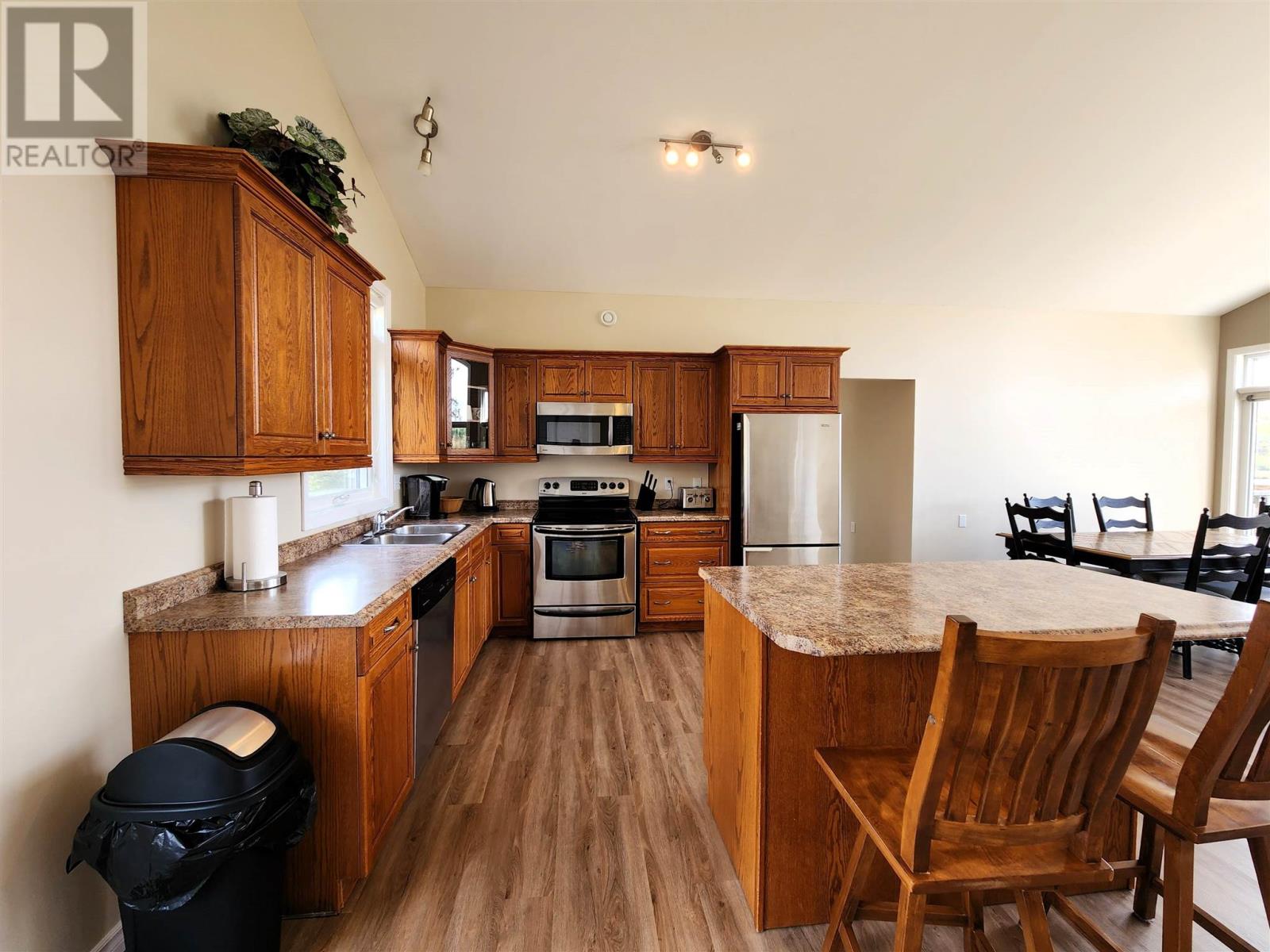 45 River Dr, Blind River, Ontario  P0R 1B0 - Photo 4 - SM252825
