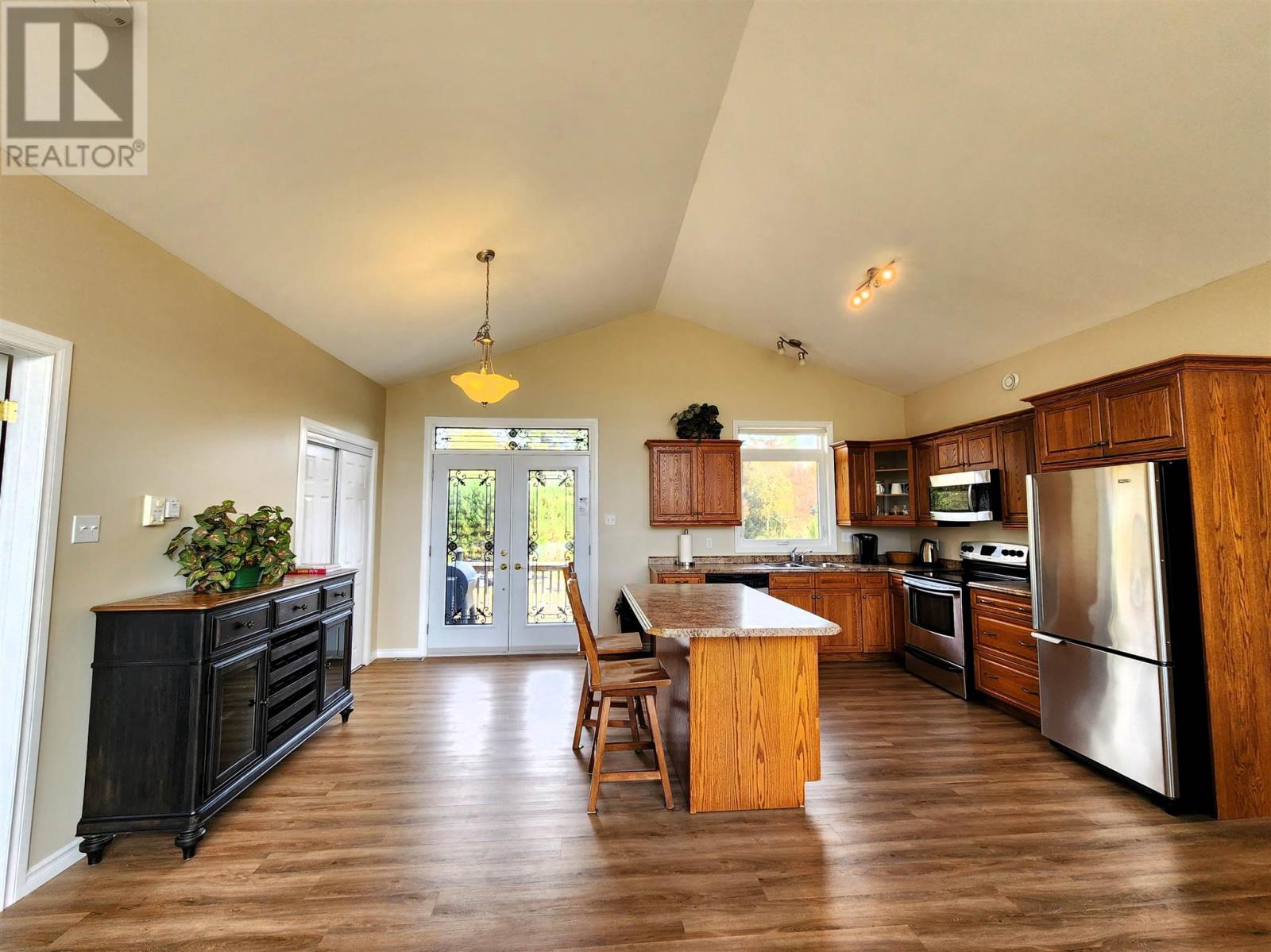 45 River Dr, Blind River, Ontario  P0R 1B0 - Photo 6 - SM252825