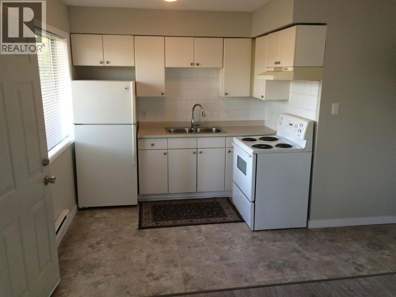 3023 Wellington Street, Port Coquitlam, British Columbia  V3B 3W9 - Photo 6 - R3057978