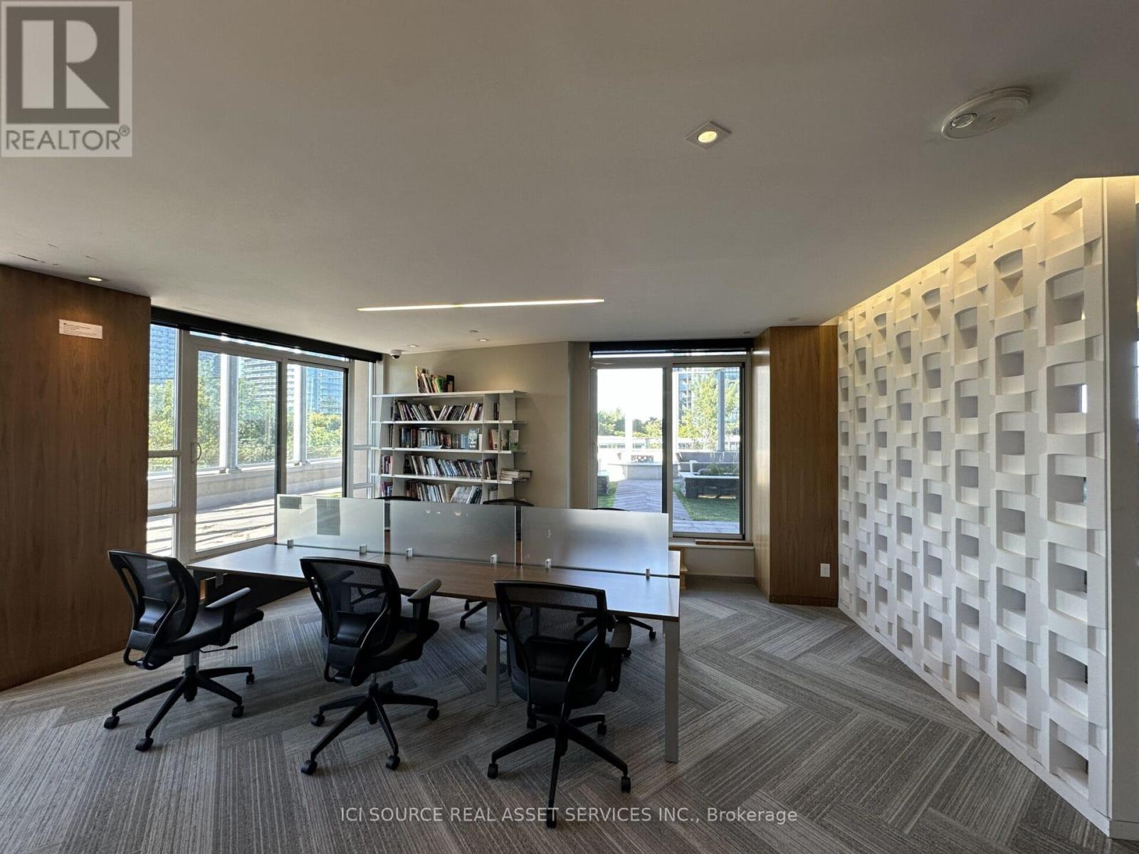 304 - 36 Park Lawn Road, Toronto, Ontario  M8V 0E5 - Photo 28 - W12451112