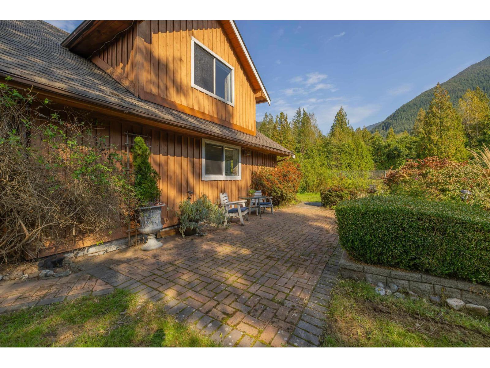 14350 Sylvester Road, Mission, British Columbia  V2V 4J1 - Photo 28 - R3057807