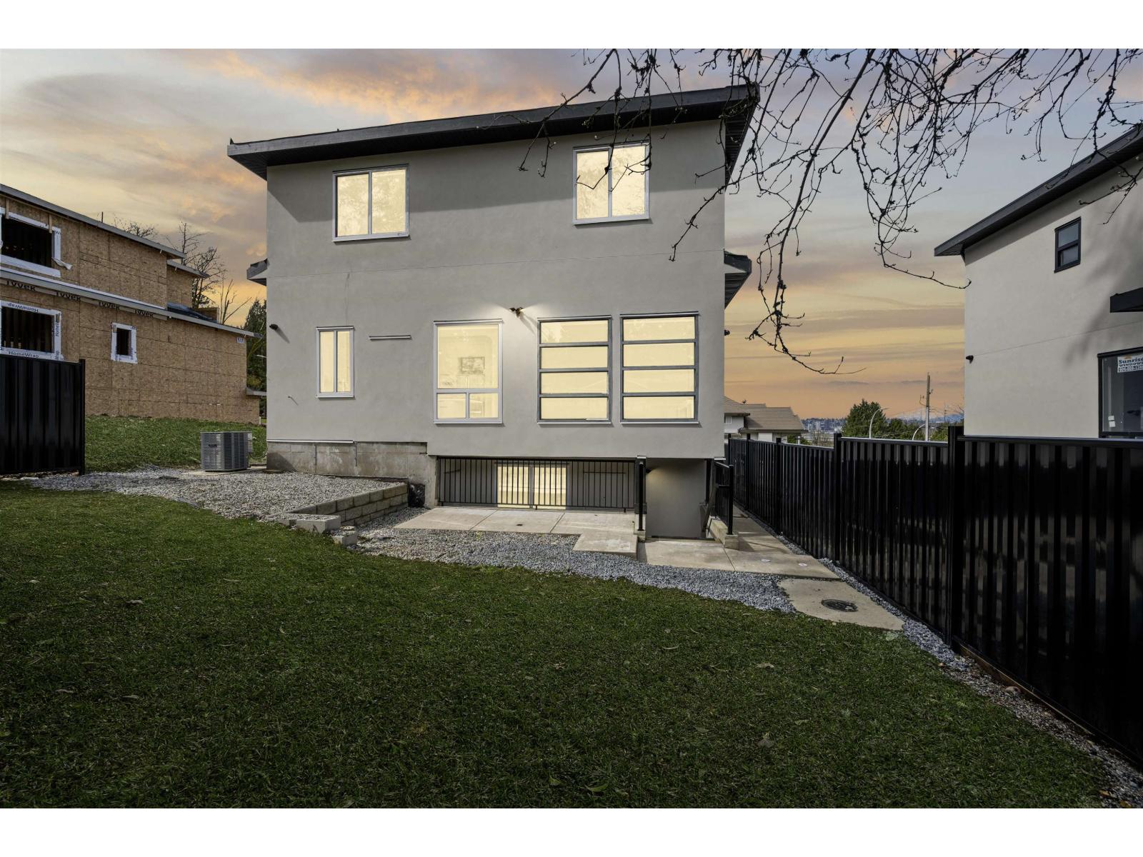 11488 138a Street, Surrey, British Columbia  V3T 4L1 - Photo 40 - R3057977