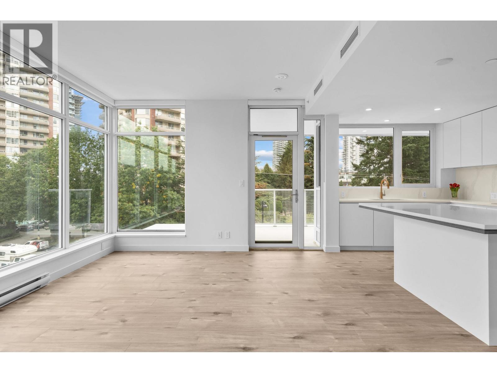 302 720 Farrow Street, Coquitlam, British Columbia  V3J 0P3 - Photo 17 - R3057455