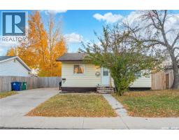 35 Bernard Crescent Confederation Park, Saskatoon, Ca