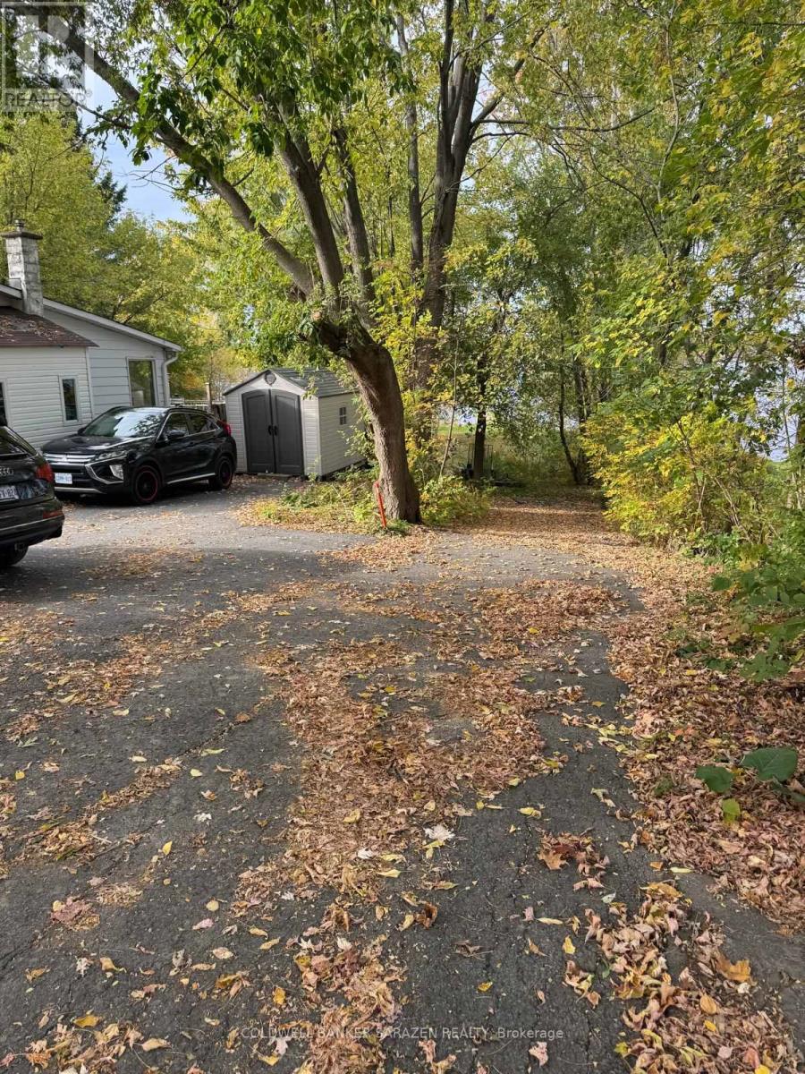 2605 Highway 17 Cumberland Highway, Ottawa, Ontario  K4C 1B3 - Photo 8 - X12367324