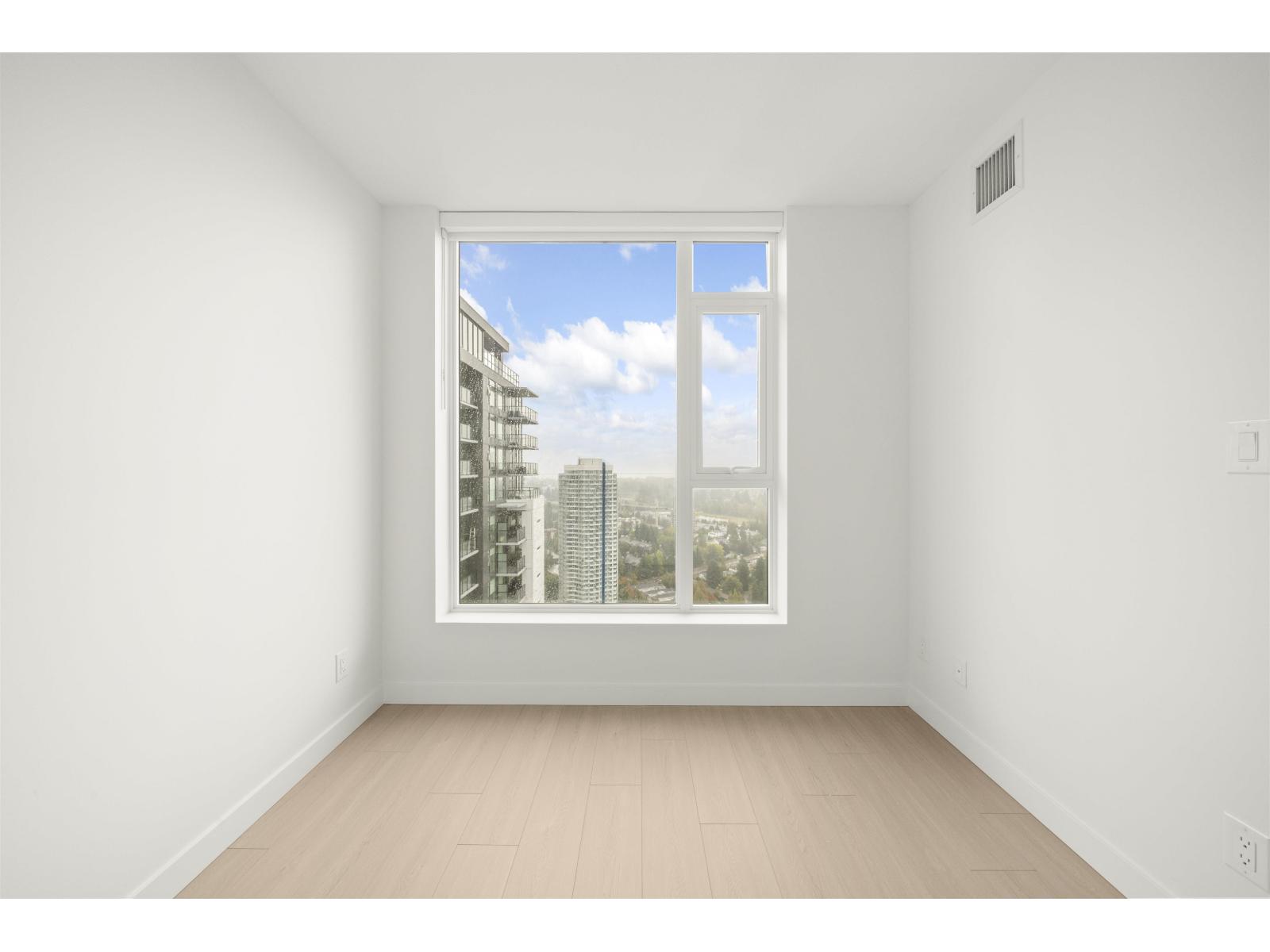 3704 13745 George Junction, Surrey, British Columbia  V3T 4Y3 - Photo 13 - R3058036