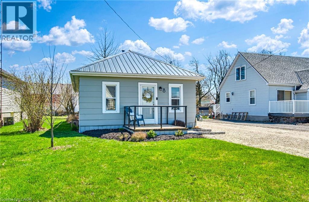 8 Carrick Street, Hagersville, Ontario  N0A 1H0 - Photo 3 - 40751025