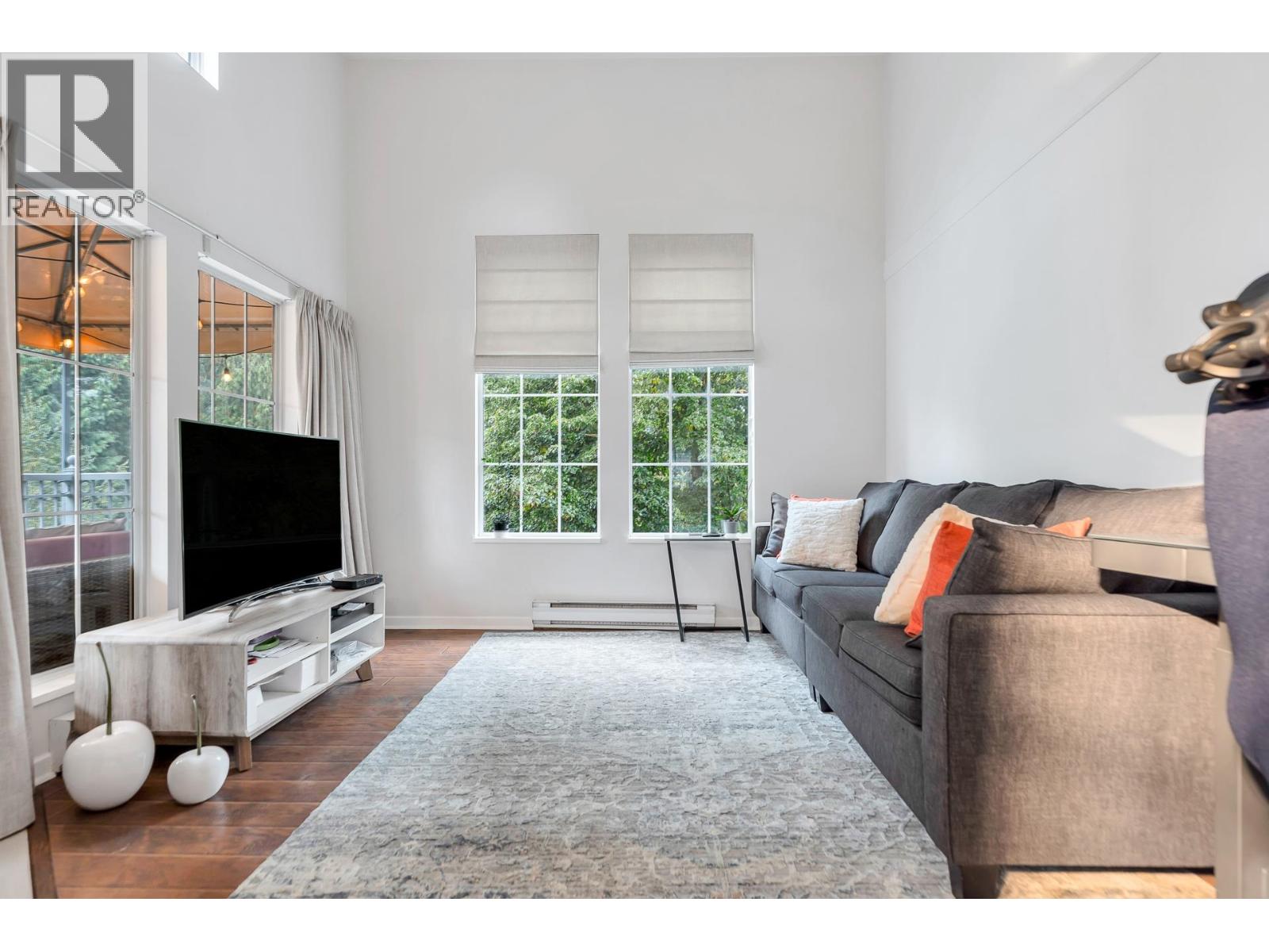 401 1199 Westwood Street, Coquitlam, British Columbia  V3B 7P6 - Photo 4 - R3057985