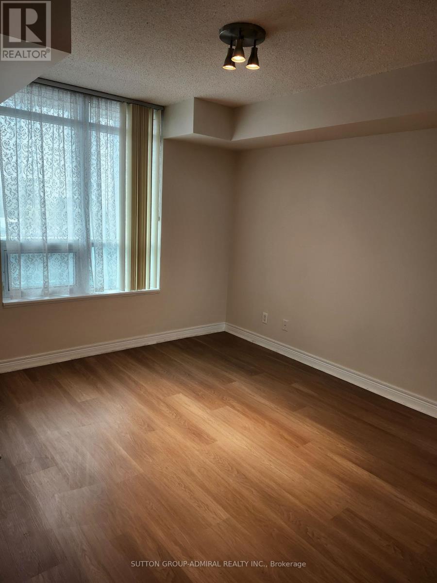 501 - 212 Eglinton Avenue E, Toronto, Ontario  M4P 0A3 - Photo 11 - C12459494