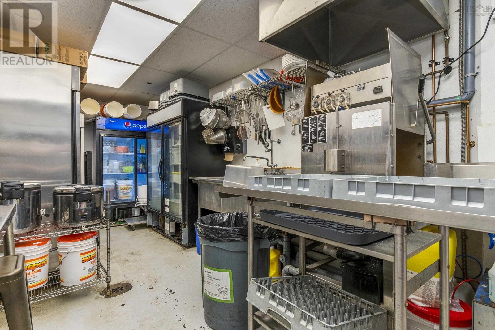 10 6140 Young Street, Halifax Peninsula, Nova Scotia  B3K 0G2 - Photo 4 - 202523177