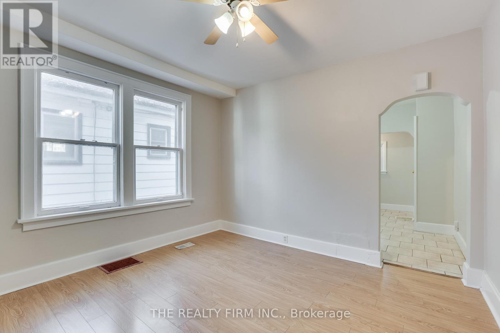 12 Linwood Street, London East (East C), Ontario  N5Y 1W2 - Photo 16 - X12461076