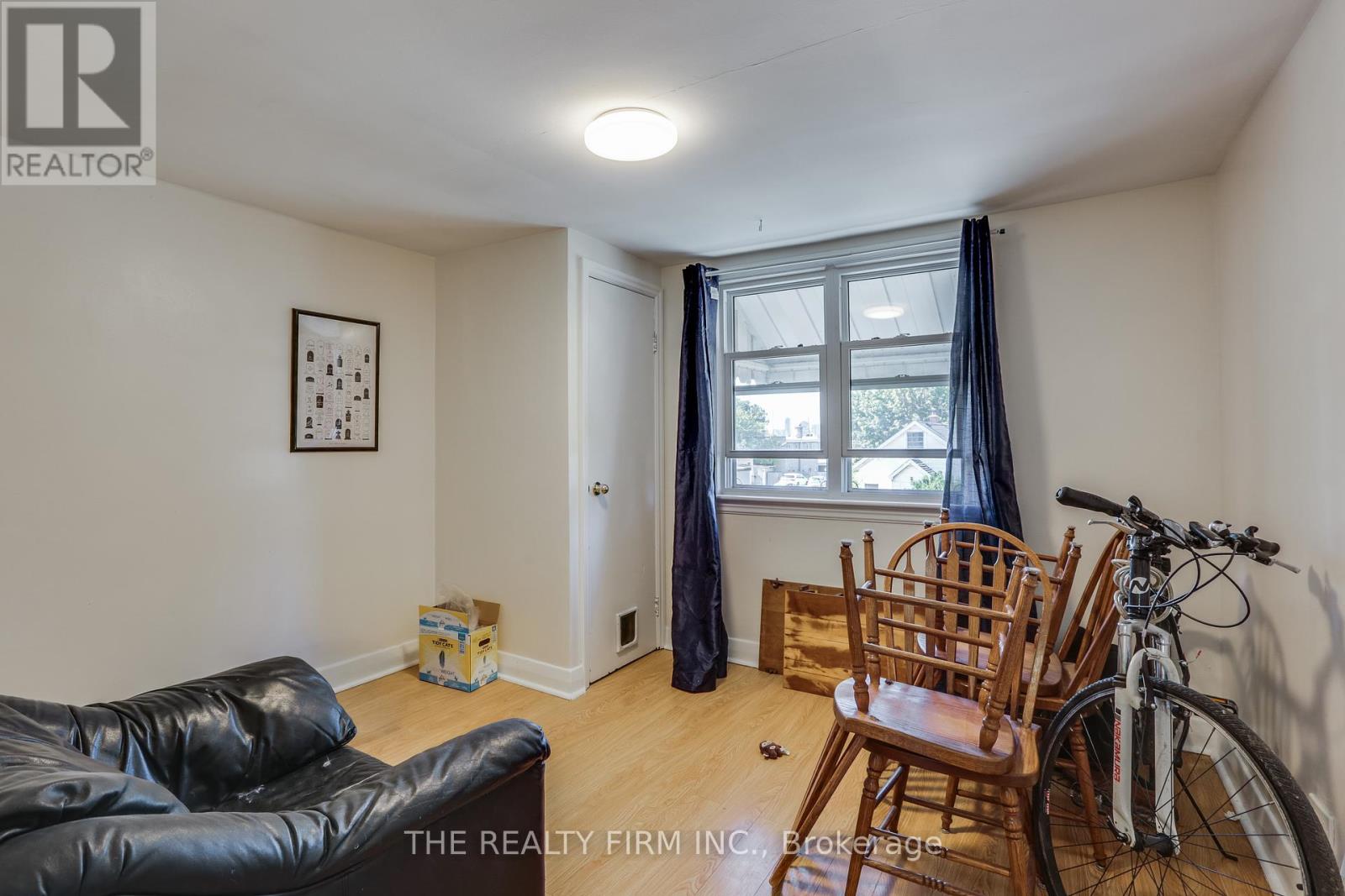 12 Linwood Street, London East (East C), Ontario  N5Y 1W2 - Photo 19 - X12461076