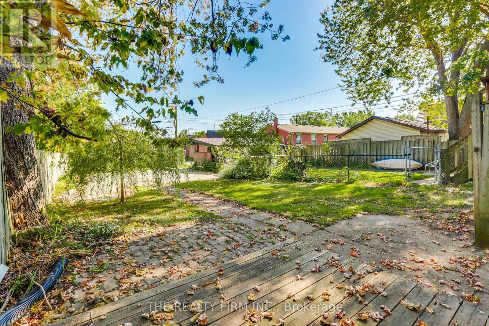 12 Linwood Street, London East (East C), Ontario  N5Y 1W2 - Photo 27 - X12461076
