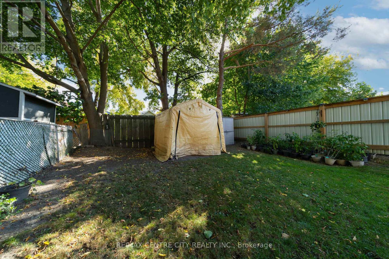 174 Centre Street, St. Thomas, Ontario  N5R 3A4 - Photo 30 - X12461207