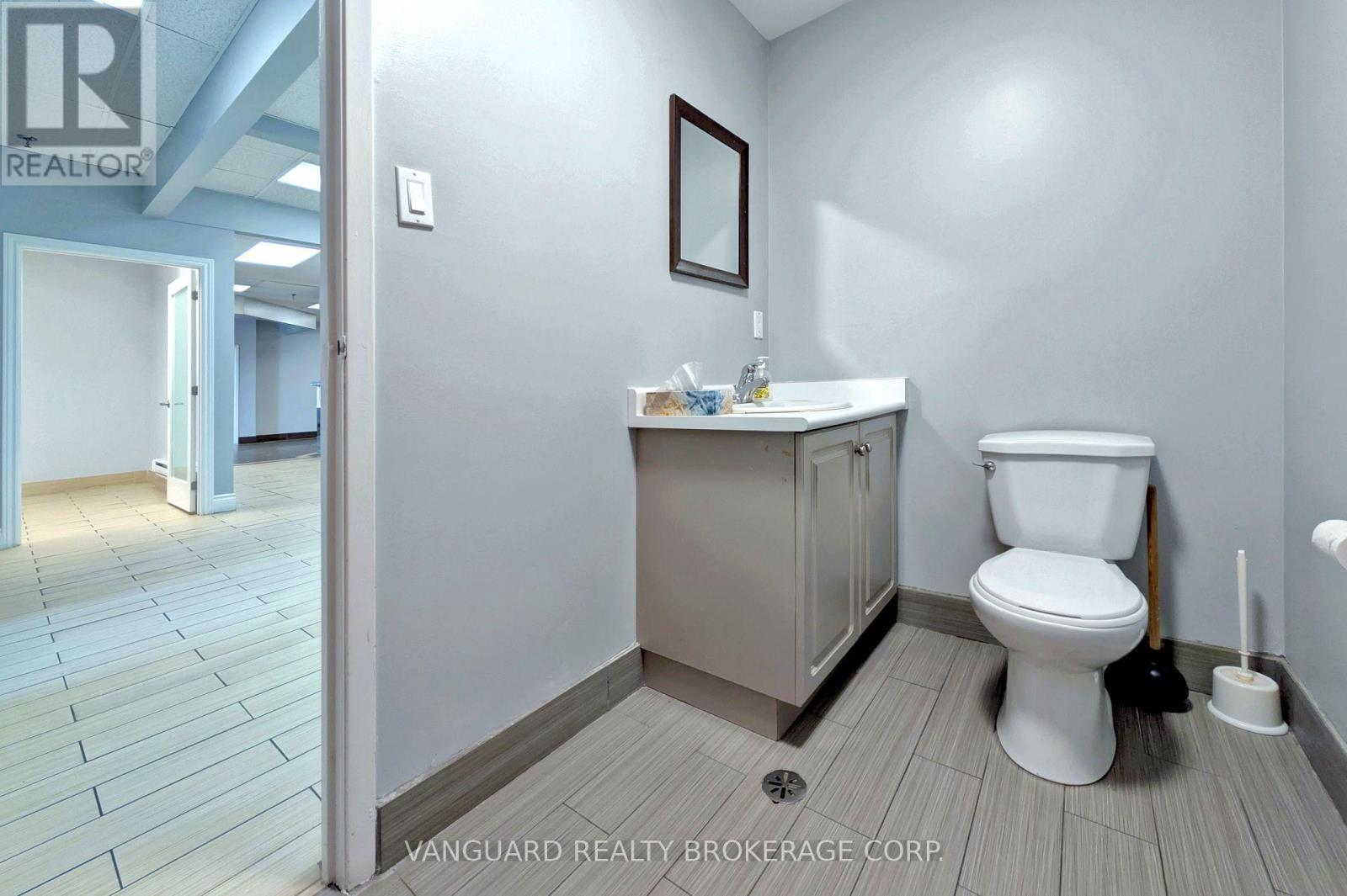1 - 100 Marycroft Avenue, Vaughan, Ontario  L4L 5Y4 - Photo 41 - N12394180