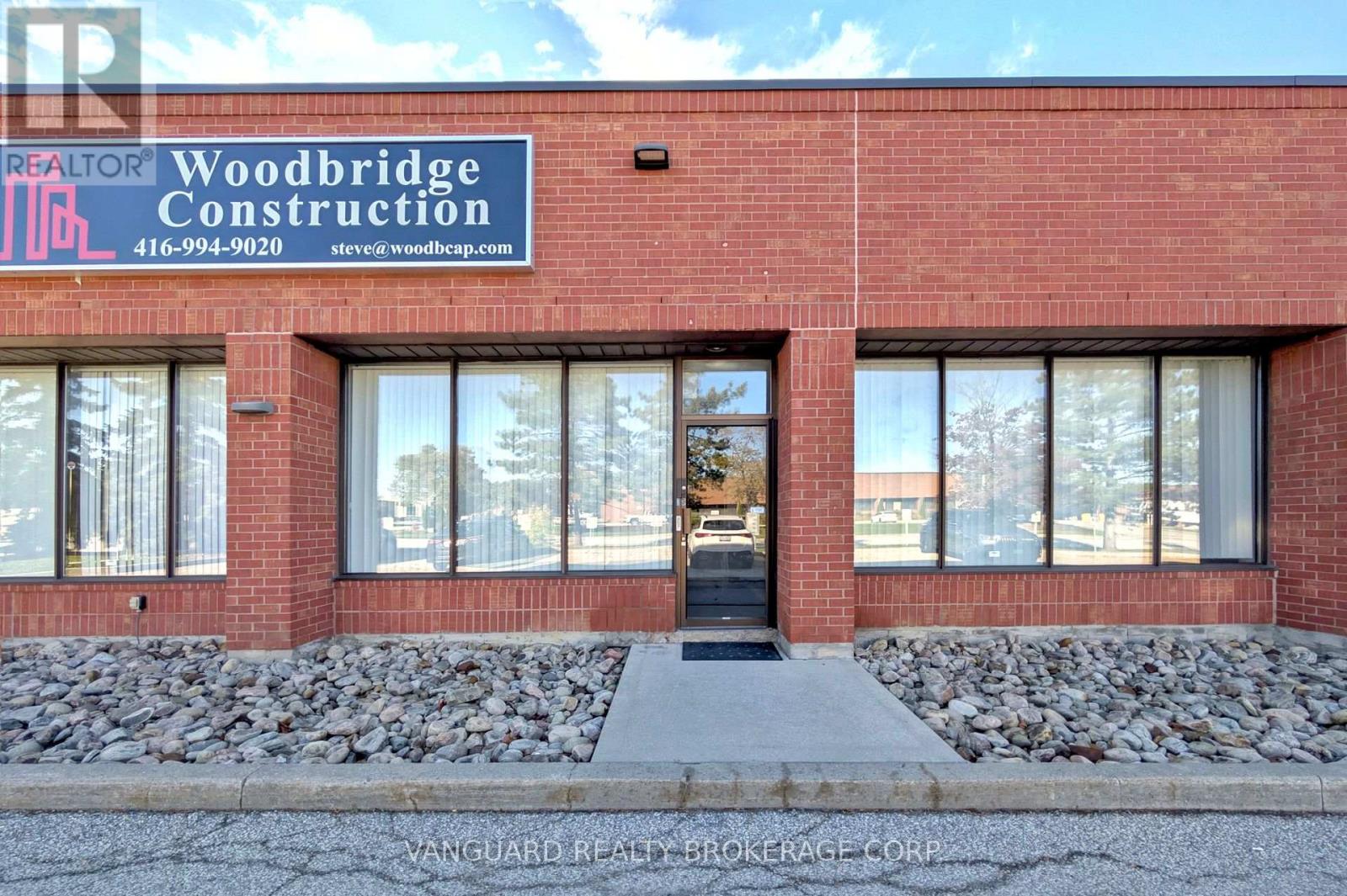 1 - 100 Marycroft Avenue, Vaughan, Ontario  L4L 5Y4 - Photo 5 - N12394180