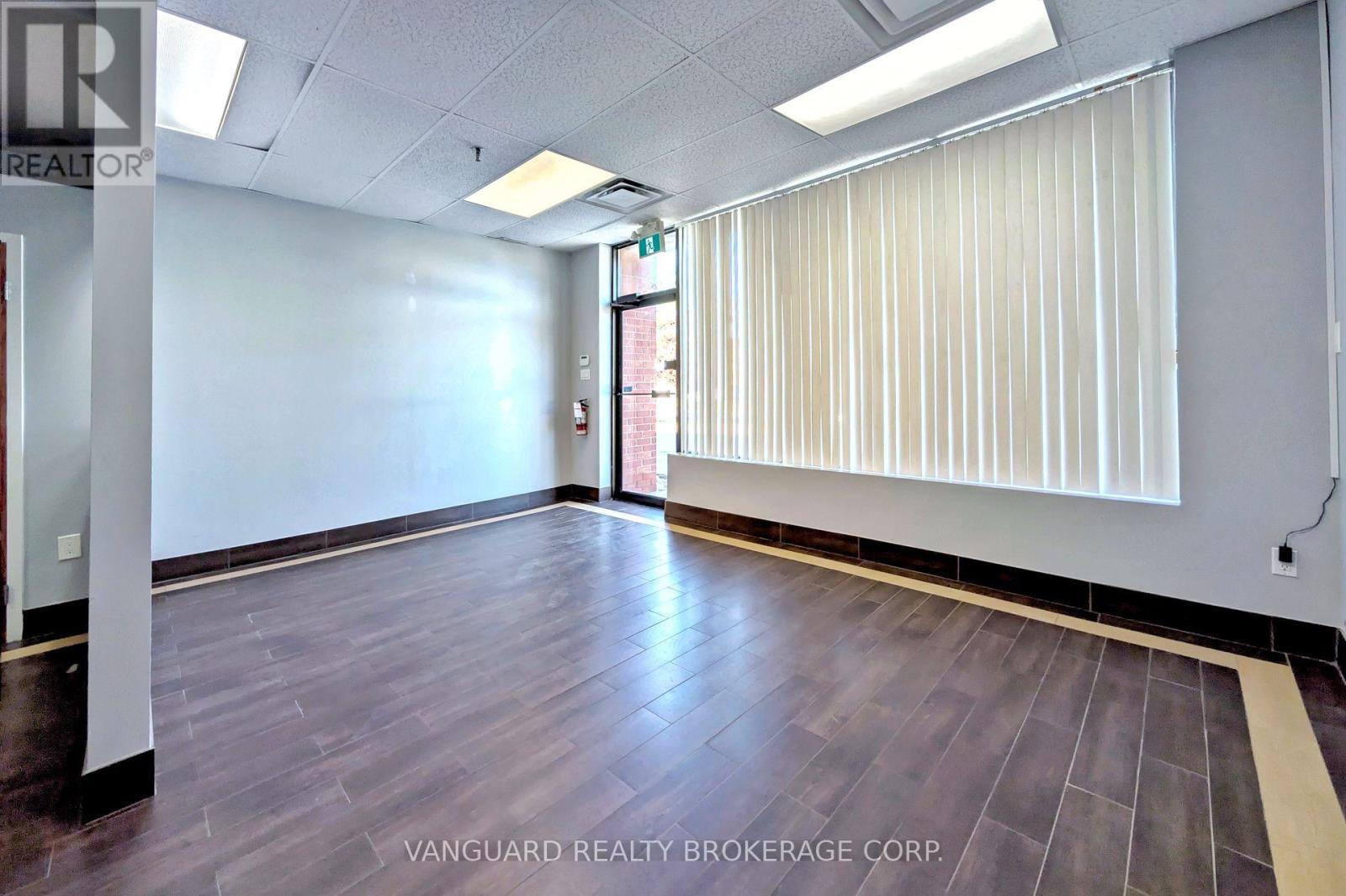 1 - 100 Marycroft Avenue, Vaughan, Ontario  L4L 5Y4 - Photo 11 - N12394180