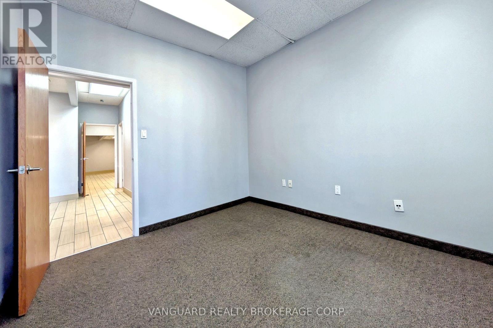 1 - 100 Marycroft Avenue, Vaughan, Ontario  L4L 5Y4 - Photo 40 - N12394180