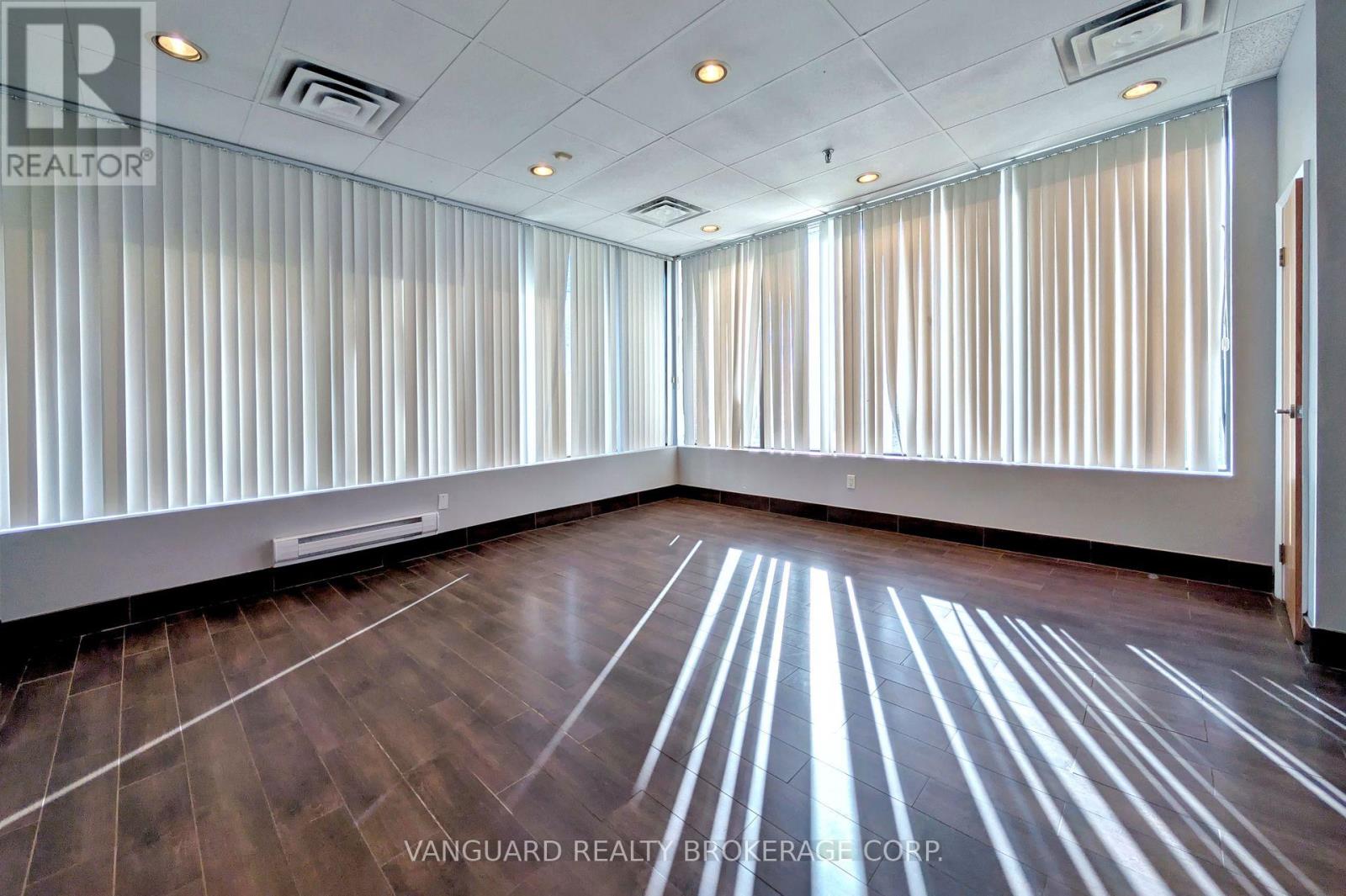 1 - 100 Marycroft Avenue, Vaughan, Ontario  L4L 5Y4 - Photo 27 - N12394180