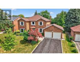 64 CRAIGLEITH CRESCENT, Richmond Hill, Ontario