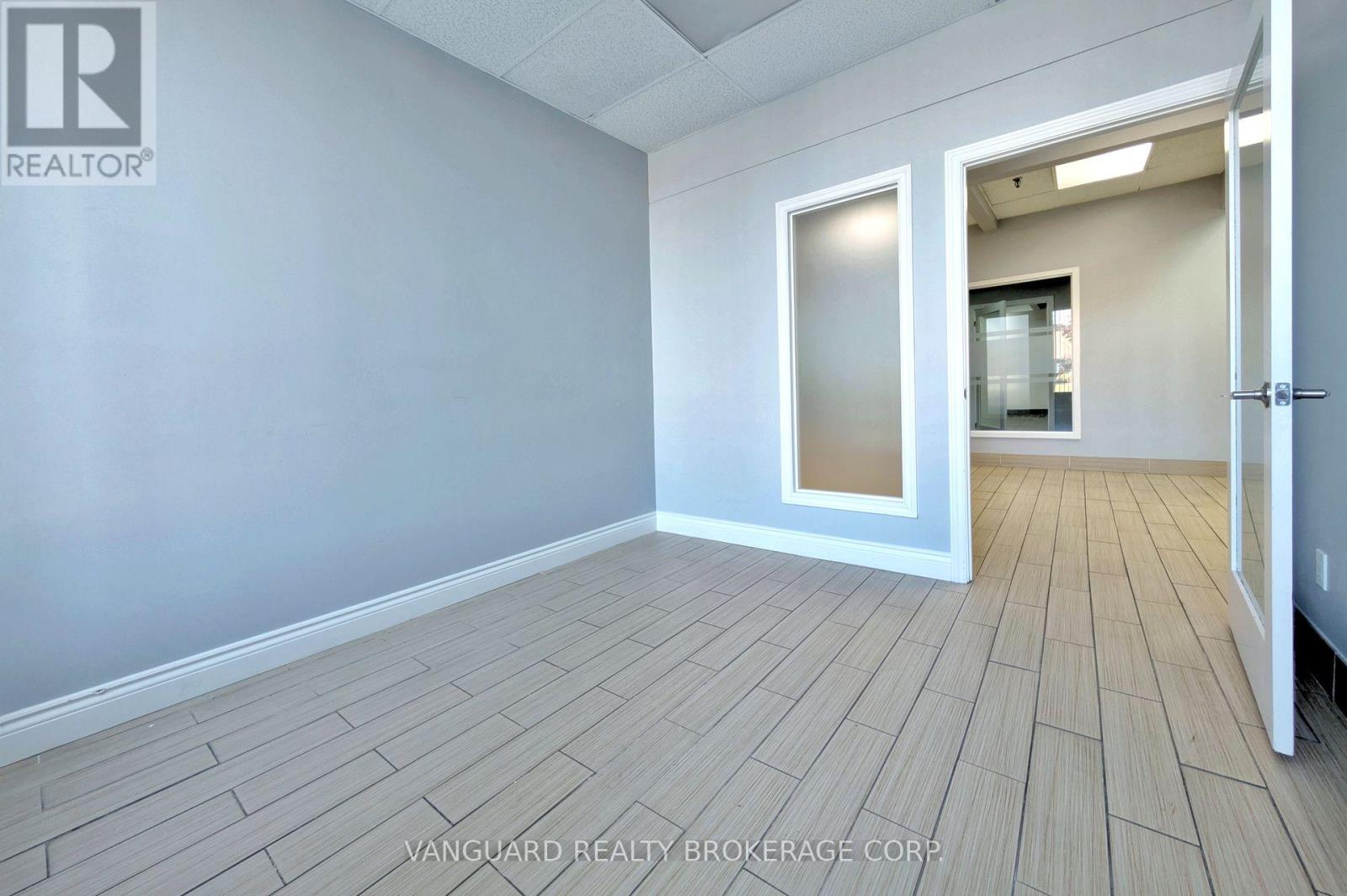1 - 100 Marycroft Avenue, Vaughan, Ontario  L4L 5Y4 - Photo 38 - N12394180