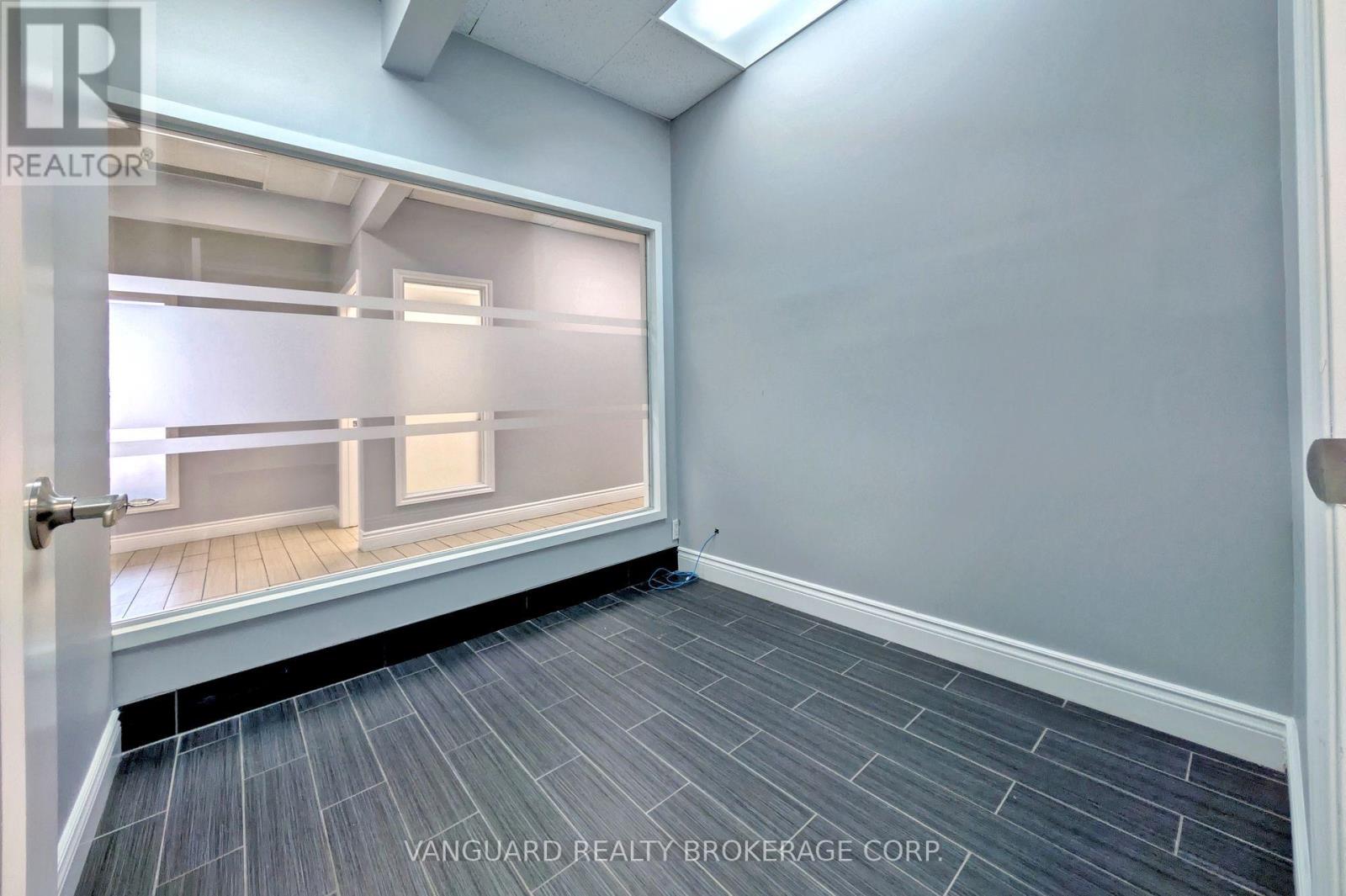 1 - 100 Marycroft Avenue, Vaughan, Ontario  L4L 5Y4 - Photo 46 - N12394180