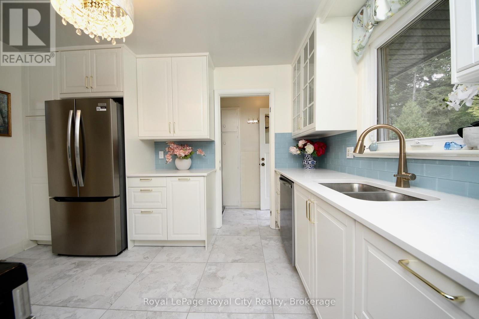 133 Westmount Road, Guelph, Ontario  N1H 5J3 - Photo 11 - X12460937