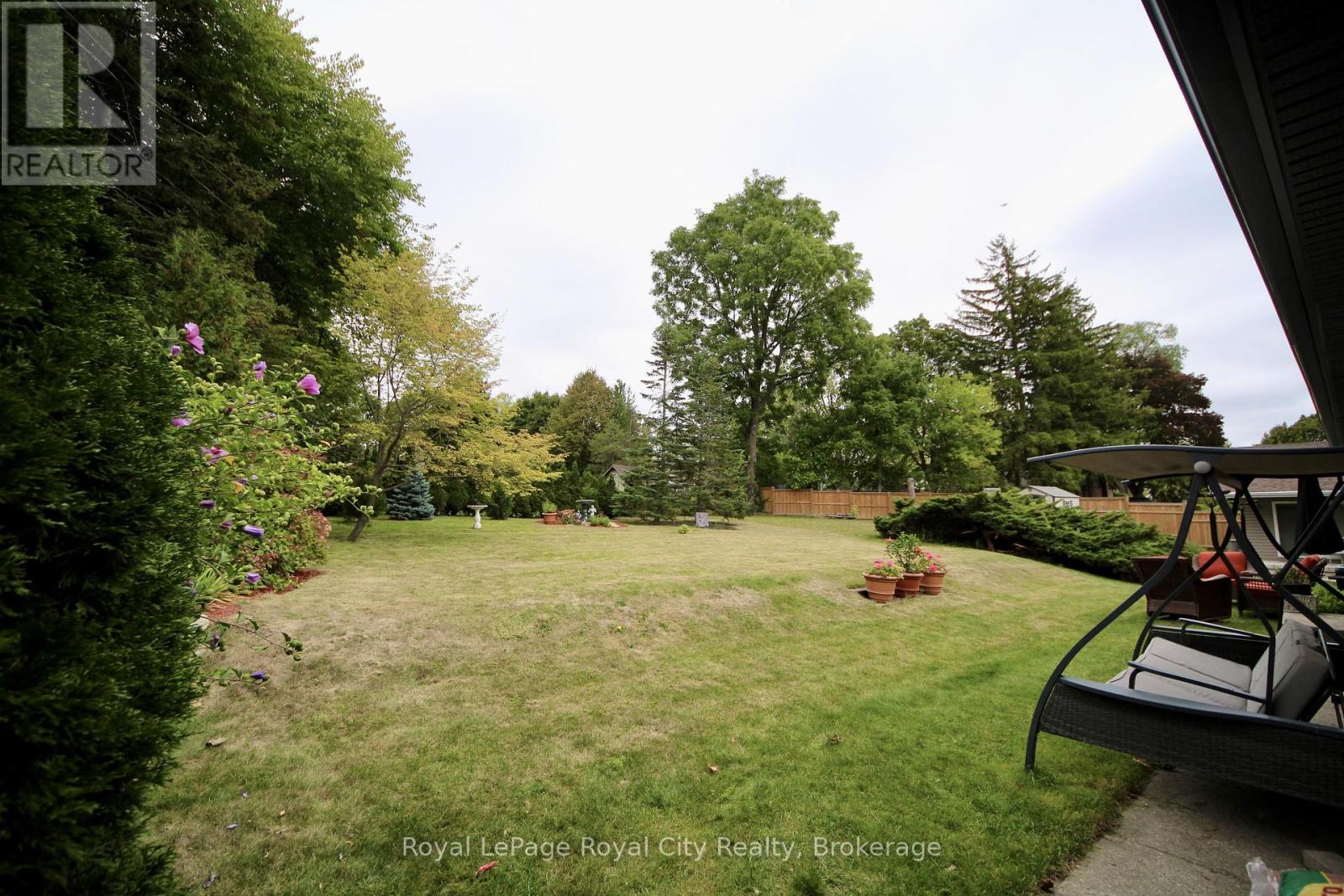 133 Westmount Road, Guelph, Ontario  N1H 5J3 - Photo 34 - X12460937