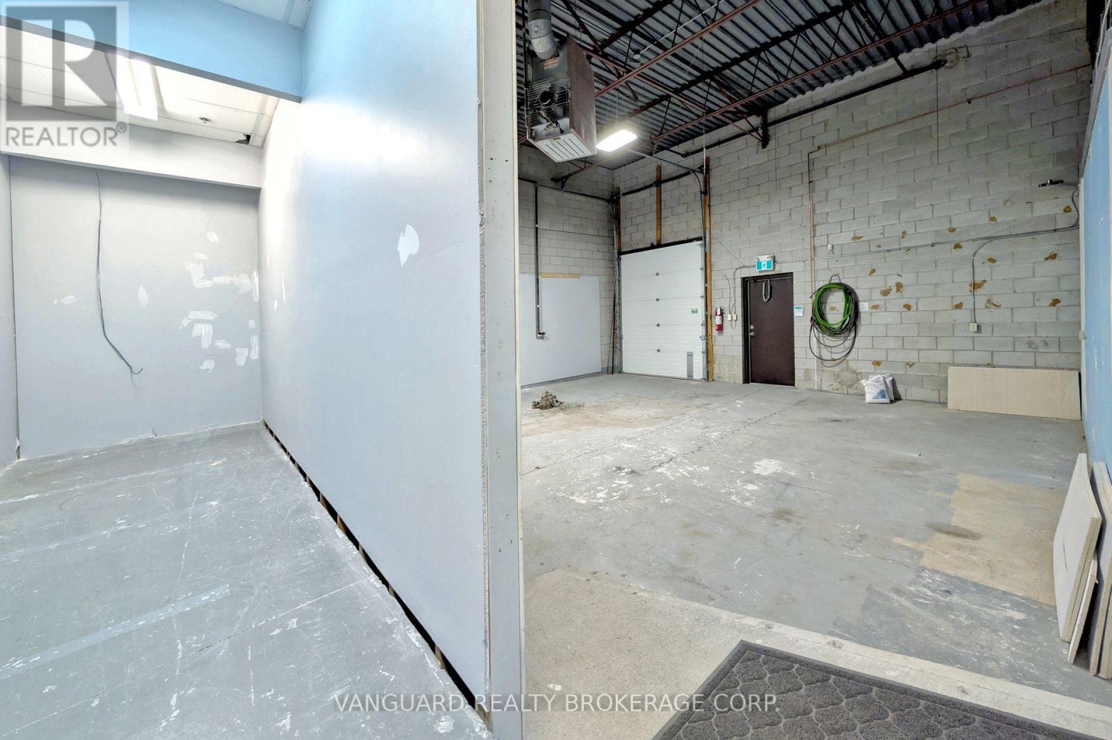 1 - 100 Marycroft Avenue, Vaughan, Ontario  L4L 5Y4 - Photo 48 - N12394180