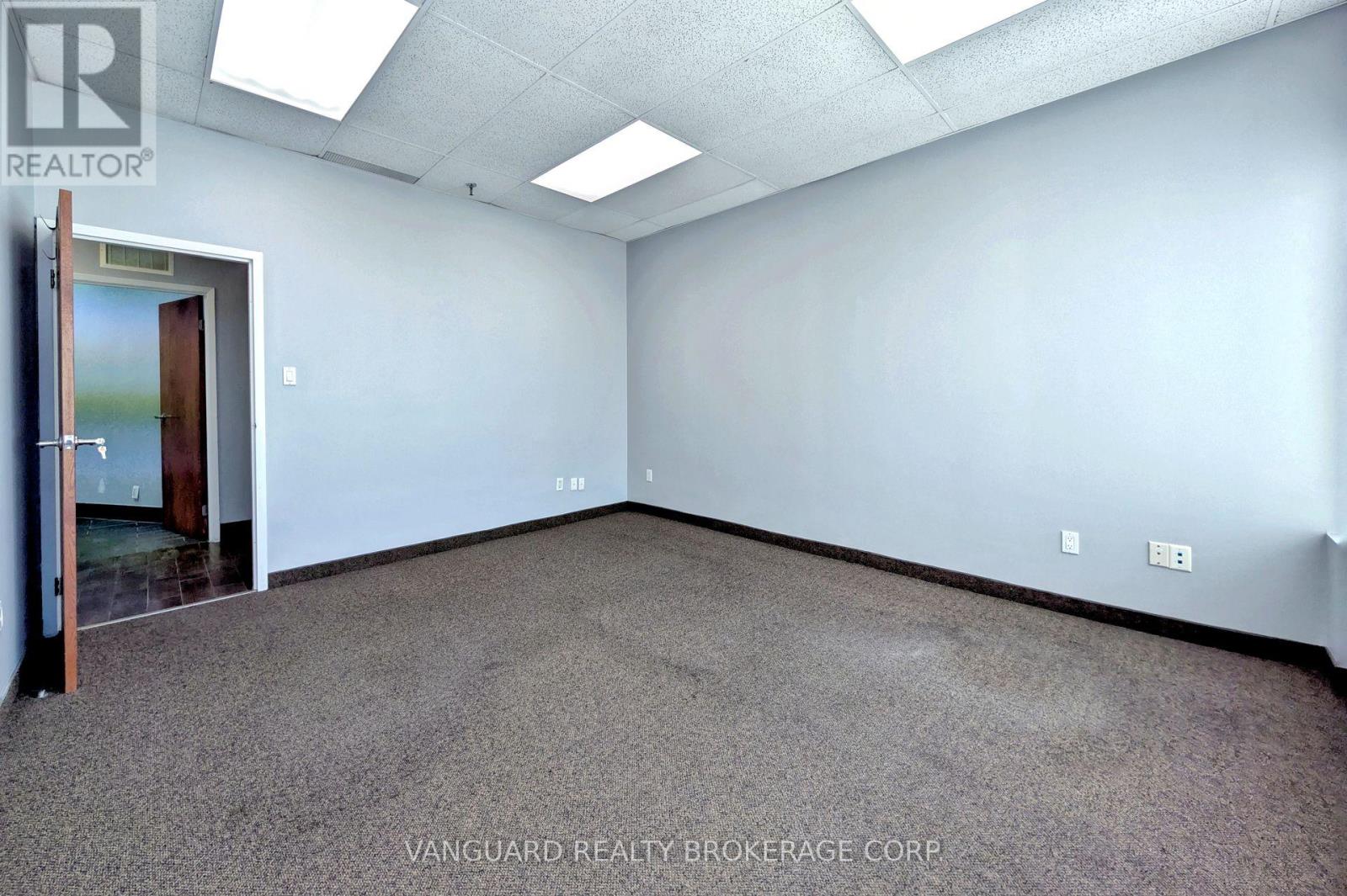 1 - 100 Marycroft Avenue, Vaughan, Ontario  L4L 5Y4 - Photo 23 - N12394180