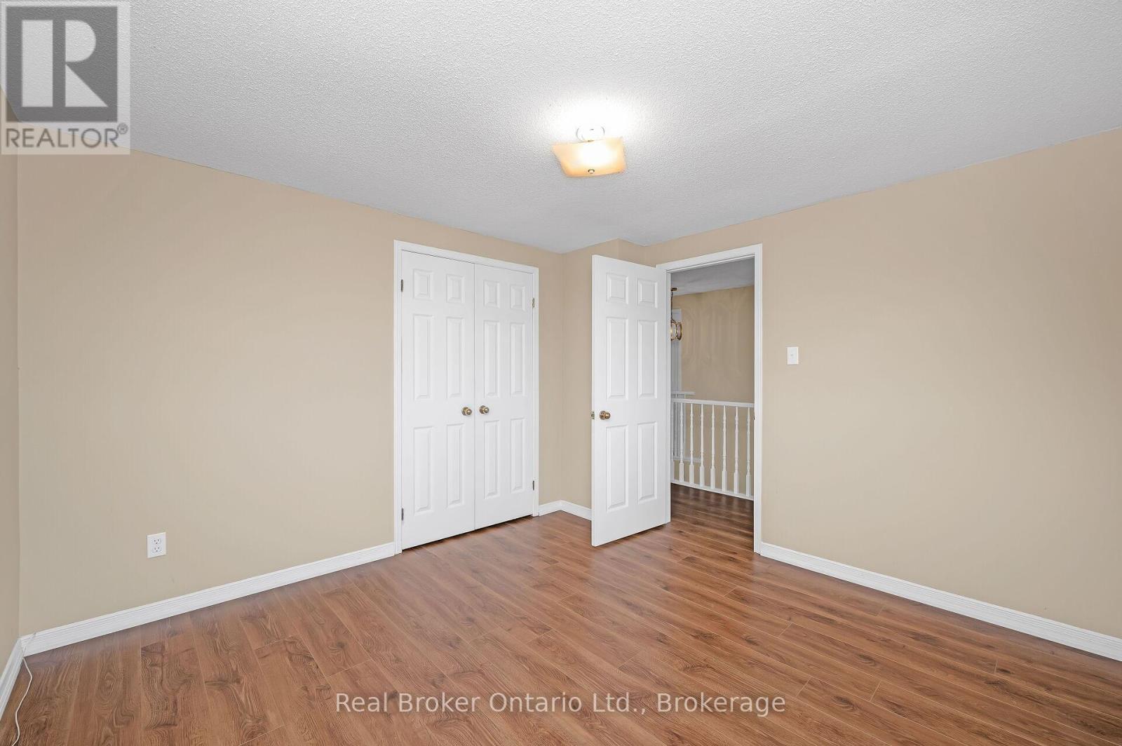 10 Avonbridge Court, Hamilton, Ontario  L8W 3G1 - Photo 30 - X12461131