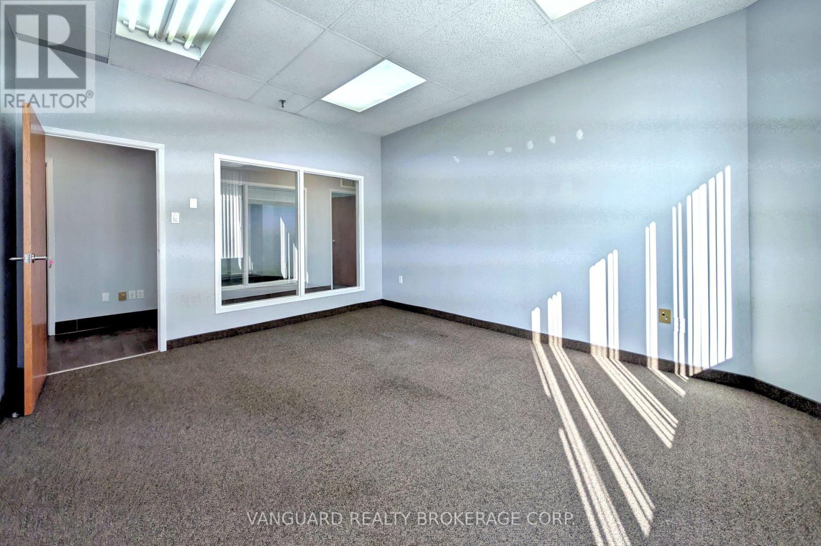 1 - 100 Marycroft Avenue, Vaughan, Ontario  L4L 5Y4 - Photo 24 - N12394180