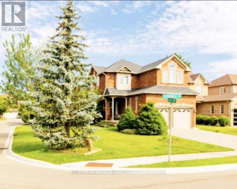 1 DAISY COURT, Brampton, Ontario