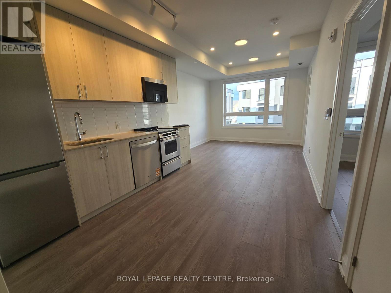 217 - 3250 Carding Mill Trail, Oakville, Ontario  L6M 1L3 - Photo 5 - W12460677