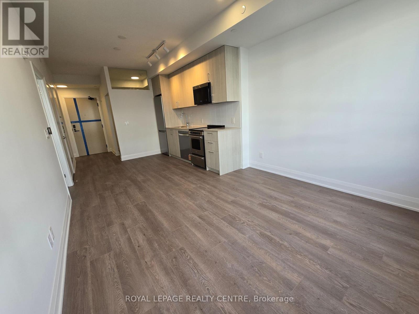 217 - 3250 Carding Mill Trail, Oakville, Ontario  L6M 1L3 - Photo 7 - W12460677