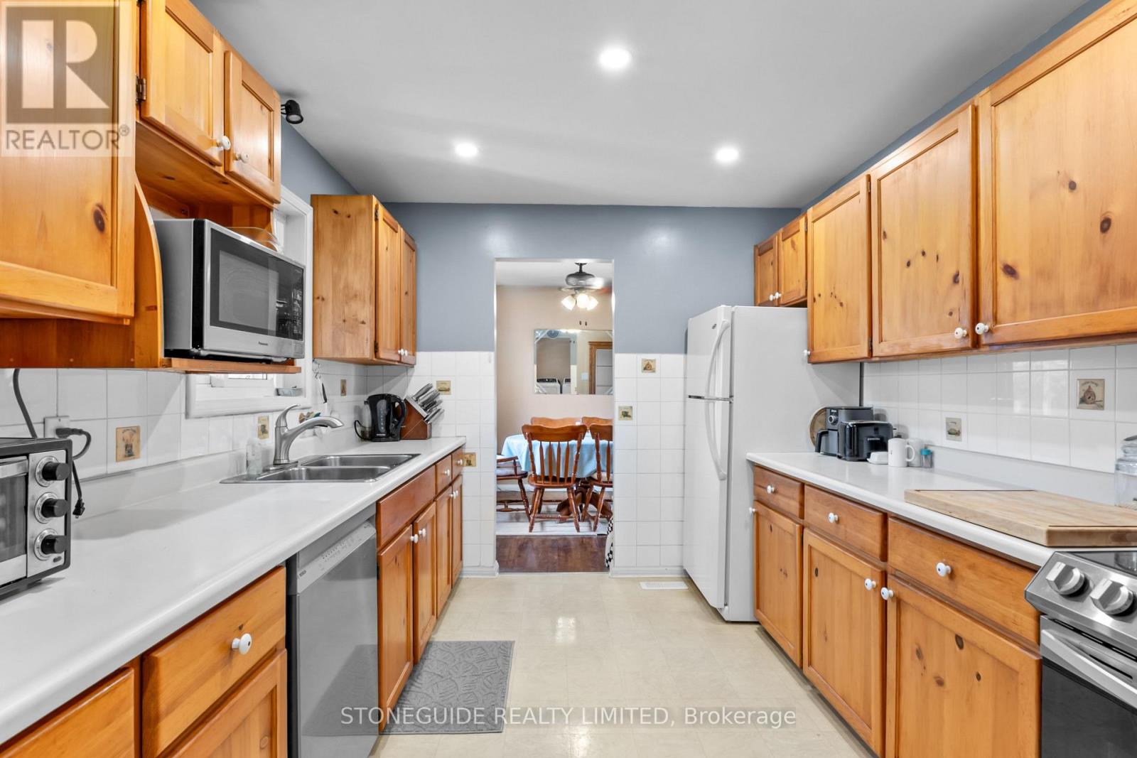 3677 County Road 6, Douro-Dummer, Ontario  K0L 2H0 - Photo 6 - X12460867