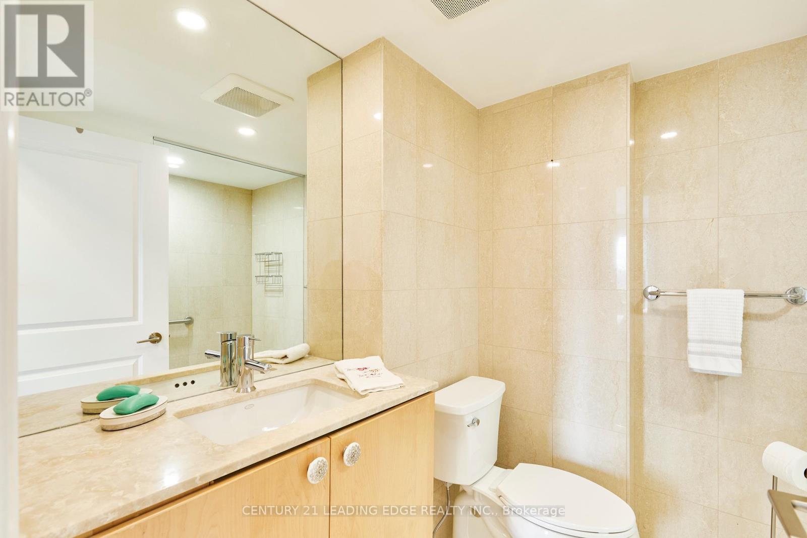 703 - 1430 Yonge Street, Toronto, Ontario  M4T 1Y6 - Photo 19 - C12461002