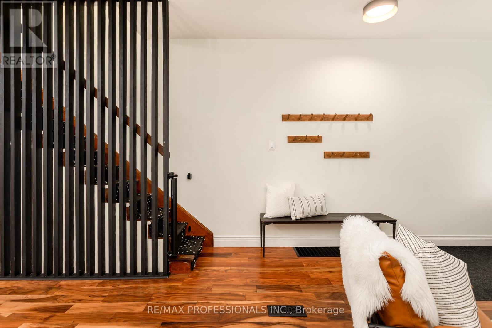 211 Markham Street, Toronto, Ontario  M6J 2G7 - Photo 23 - C12461025