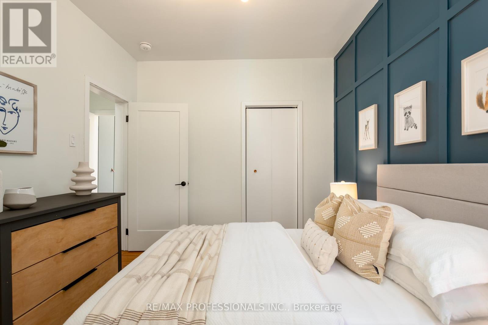 211 Markham Street, Toronto, Ontario  M6J 2G7 - Photo 27 - C12461025