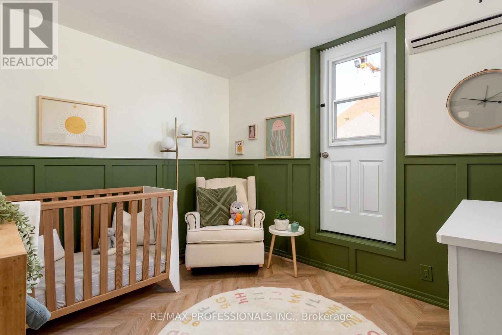 211 Markham Street, Toronto, Ontario  M6J 2G7 - Photo 32 - C12461025