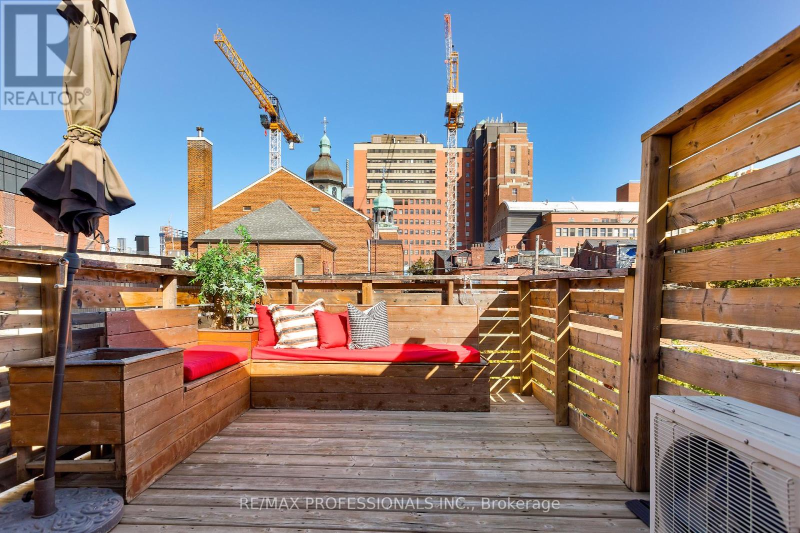 211 Markham Street, Toronto, Ontario  M6J 2G7 - Photo 34 - C12461025