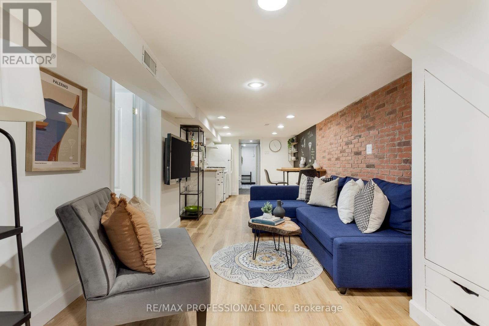 211 Markham Street, Toronto, Ontario  M6J 2G7 - Photo 42 - C12461025